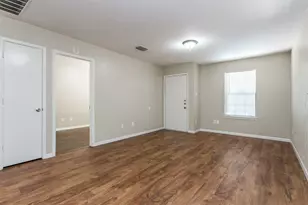 705 W Belknap St, Ennis, TX 75119 - Photo 14