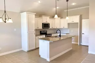 126 Frank St, Greenville, TX 75402 - Photo 2