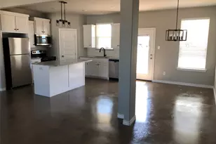 1028 Cr 327 B, Glen Rose, TX 76043 - Photo 2