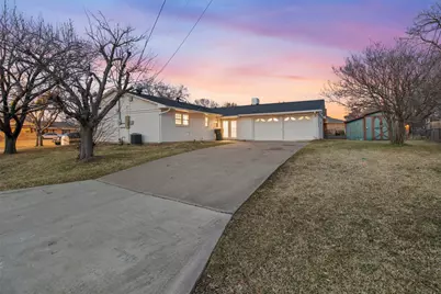 622 Oxford Drive, Sherman, TX 75092 - Photo 4