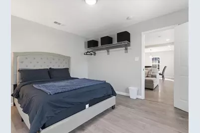 1110 W Clarendon Drive, Dallas, TX 75208 - Photo 10