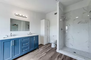 140 Terri Dr, Collinsville, TX 76233 - Photo 14