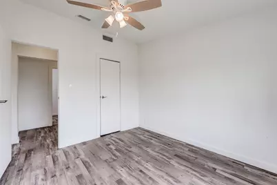 140 Terri Drive, Collinsville, TX 76233 - Photo 20