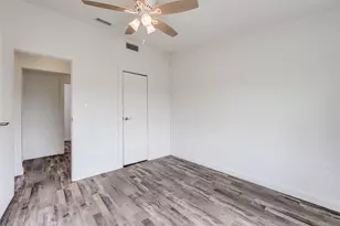 140 Terri Dr, Collinsville, TX 76233 - Photo 20