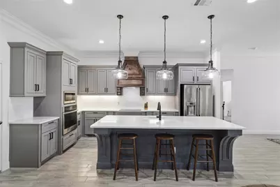 203 Colonial Drive, Mabank, TX 75156 - Photo 10