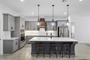 203 Colonial Dr, Mabank, TX 75156 - Photo 10