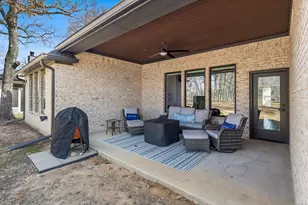 203 Colonial Dr, Mabank, TX 75156 - Photo 32