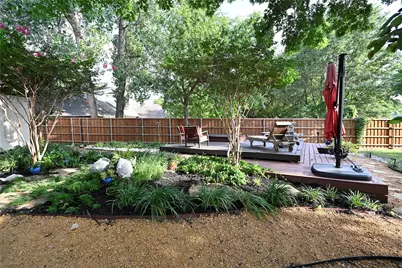 3920 Kelsey Court, Grapevine, TX 76051 - Photo 4