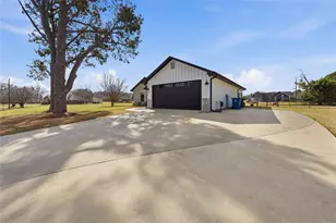 84 Shoreline Dr, Star Harbor, TX 75148 - Photo 2