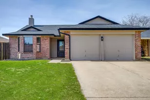 5408 Lilac Dr, Arlington, TX 76018 - Photo 4