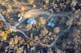 401 Sandy Ln, Dublin, TX 76446 - Photo 1