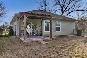 201 E Walker St, Denison, TX 75021 - Photo 18