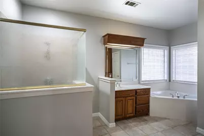 250 Timberleaf Drive, Lewisville, TX 75077 - Photo 12