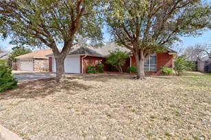 941 Reeves St, Abilene, TX 79602 - Photo 2