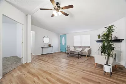 4709 Gooseberry Trail, Granbury, TX 76048 - Photo 6