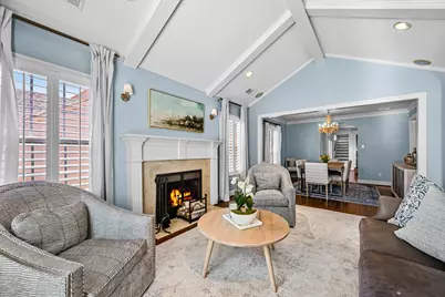 5743 Kenwood Avenue, Dallas, TX 75206 - Photo 2