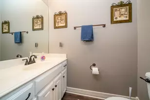 110 Kayla Ln, Longview, TX 75602 - Photo 12