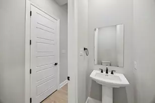 801 Lost Woods Way, McKinney, TX 75071 - Photo 8