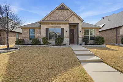 608 Washington Avenue, Waxahachie, TX 75165 - Photo 1