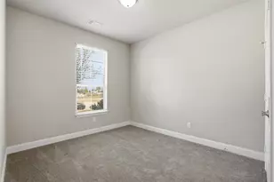 608 Washington Ave, Waxahachie, TX 75165 - Photo 12