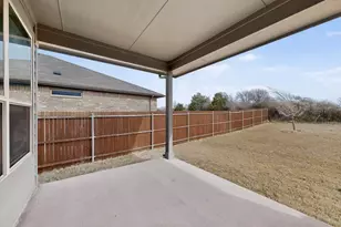 173 Lantana Trl, Boyd, TX 76023 - Photo 16
