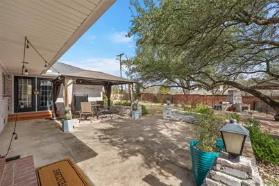 2717 Wooded Acres Drive, Waco, TX 76710 - Photo 32