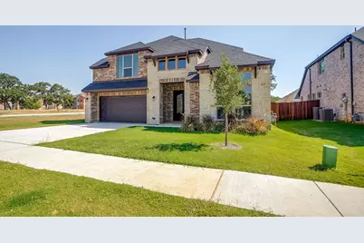 928 Arkan Lane, Fort Worth, TX 76120 - Photo 2