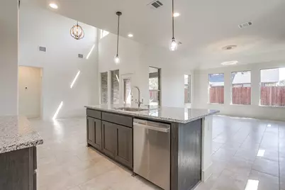 928 Arkan Lane, Fort Worth, TX 76120 - Photo 16