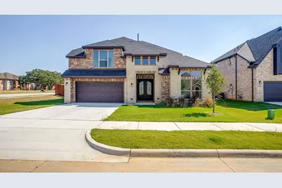 928 Arkan Lane, Fort Worth, TX 76120 - Photo 1
