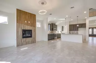 928 Arkan Ln, Fort Worth, TX 76120 - Photo 22