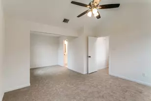 2106 Avignon Dr, Carrollton, TX 75007 - Photo 20