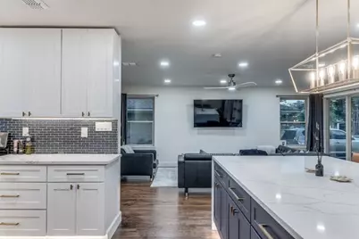 9026 Livenshire Drive, Dallas, TX 75238 - Photo 10