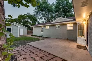 9026 Livenshire Dr, Dallas, TX 75238 - Photo 24