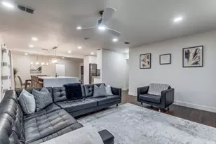 9026 Livenshire Dr, Dallas, TX 75238 - Photo 14