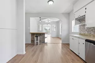 1215 N 18th St, Waco, TX 76707 - Photo 16