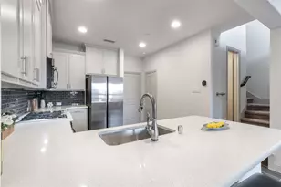 4691B Dozier Rd, Carrollton, TX 75010 - Photo 10