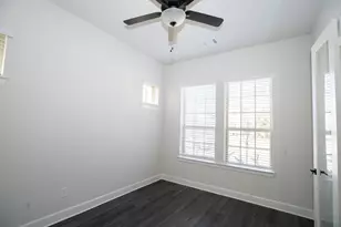 9324 Trammel Davis Rd, Richland Hills, TX 76118 - Photo 2