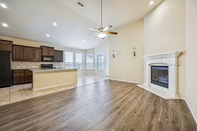 11404 Dorado Vista Trail, Fort Worth, TX 76052 - Photo 4