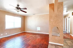 424 W Anita St, Sherman, TX 75092 - Photo 4