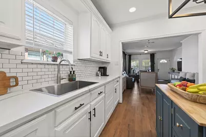 607 Bethpage Avenue, Dallas, TX 75217 - Photo 8
