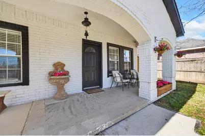607 Bethpage Avenue, Dallas, TX 75217 - Photo 2