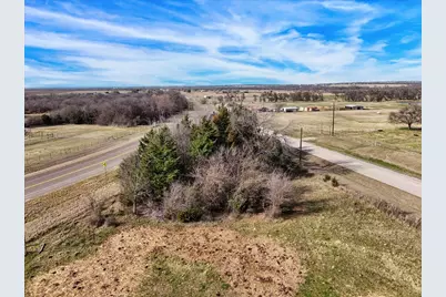 645 Fm 339, Mount Calm, TX 76673 - Photo 10