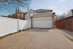 1405 Newbury Ln, Plano, TX 75025 - Photo 32