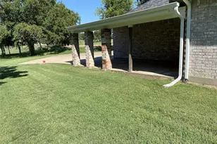 1415 Red Oak Cir, Farmersville, TX 75442 - Photo 4