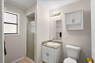 818 Country Club Rd, Bowie, TX 76230 - Photo 20