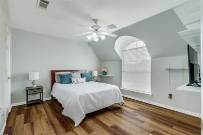 2802 Woodlake Court, Highland Village, TX 75077 - Photo 30