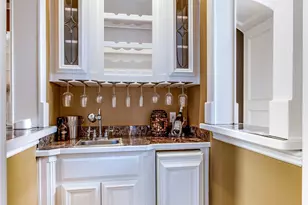 2802 Woodlake Ct, Highland Village, TX 75077 - Photo 10