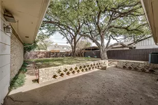 3115 Citation Dr, Dallas, TX 75229 - Photo 24