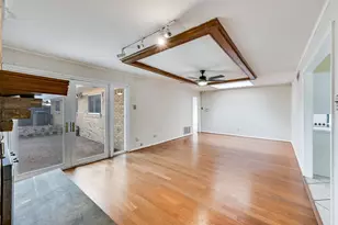 3115 Citation Dr, Dallas, TX 75229 - Photo 6