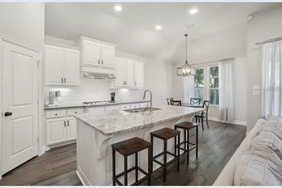 7804 Lewisville Lane, McKinney, TX 75071 - Photo 10